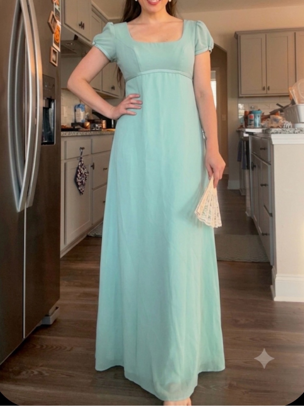 Vintage Jim Hjelm Occasions Mint Green Empire Waist Chiffon Gown Bridgerton